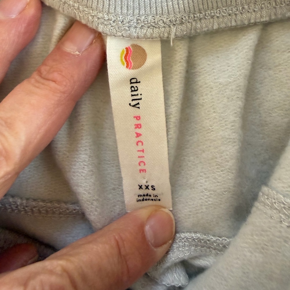 Anthropologie Daily Practice Harem Joggers Large Light Gray Relaxed Fit Joggers - Picture 6 of 8